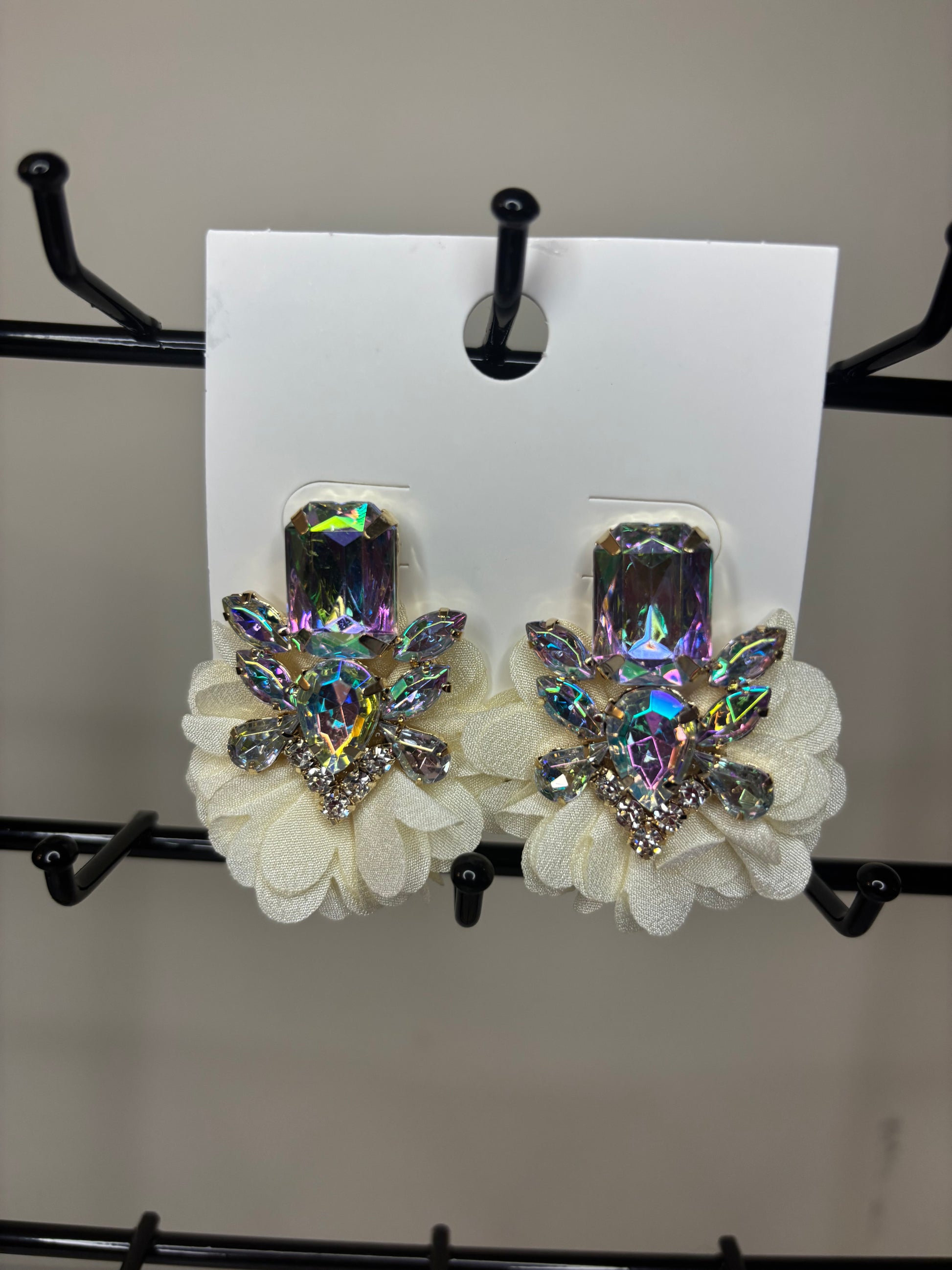 White Petal Glam