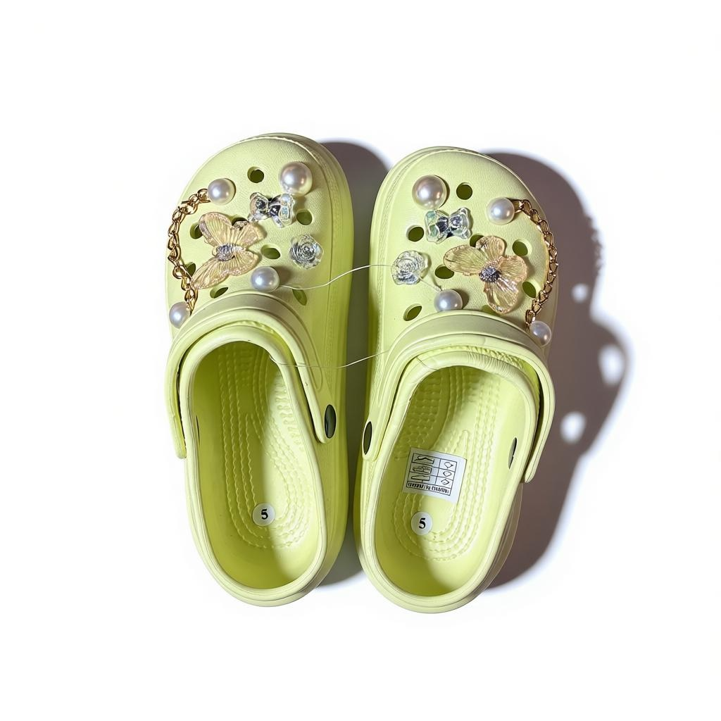 Green Platform Charm Croc’s