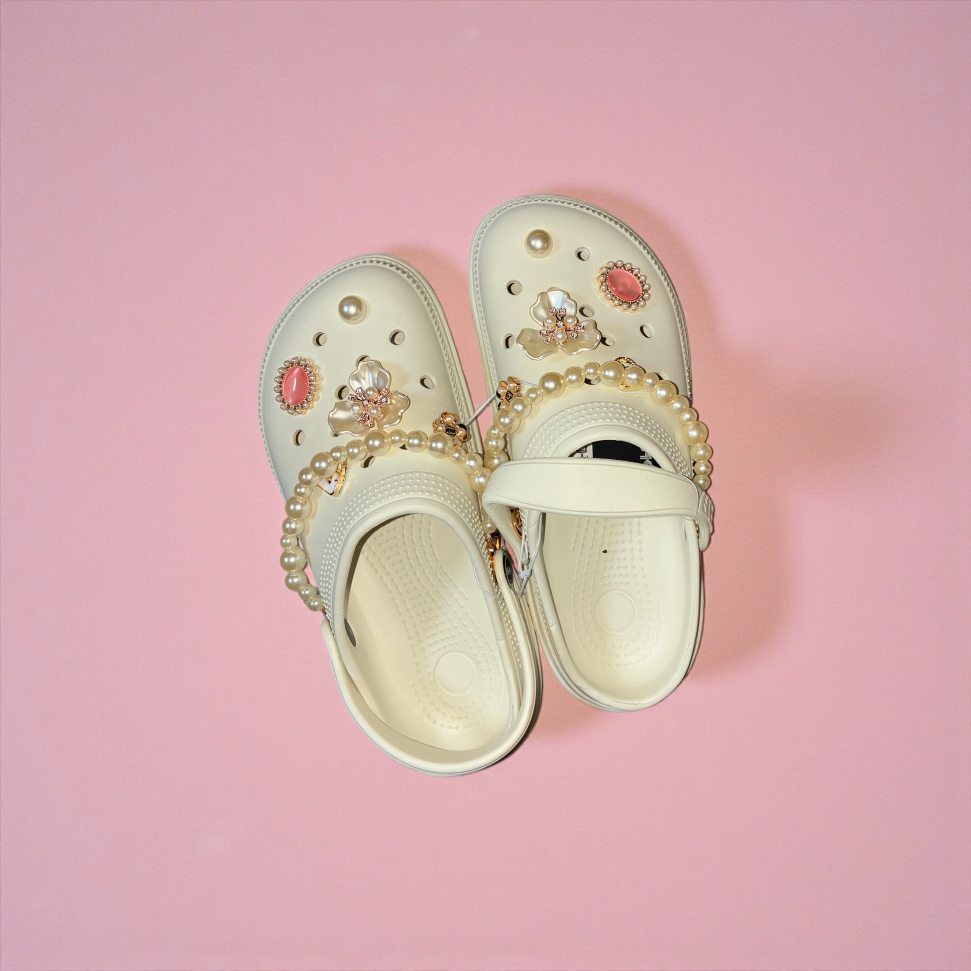 Beige Pearl Charm Croc